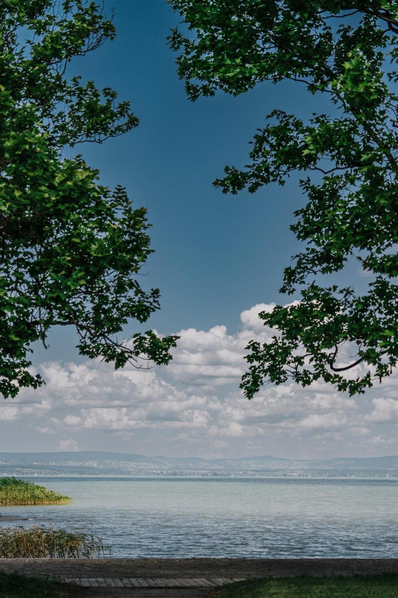 Butique Apartman Grand Balatonlelle Exteriör bild